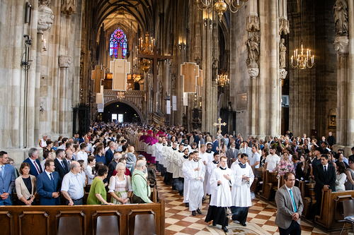 Priesterweihe 2026 / Erzdiözese Wien/ Schönlaub, Stephan Schönlaub