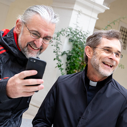 Agape und Mitarbeitergebet